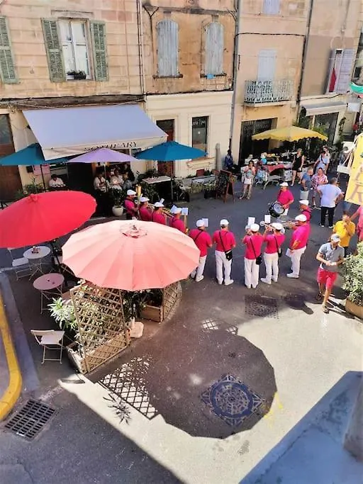 Le Tournesol Des Arenes Wifi Apartment Arles